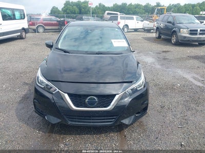 NISSAN VERSA
