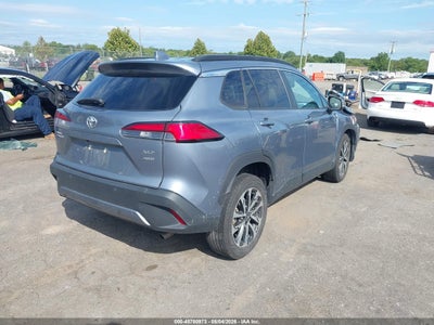 TOYOTA COROLLA CROSS