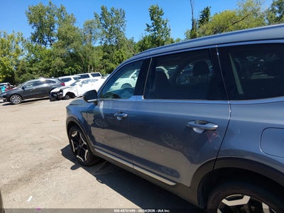 KIA TELLURIDE
