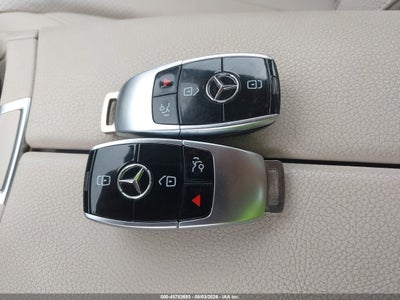 MERCEDES-BENZ E 300