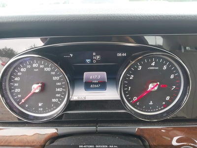 MERCEDES-BENZ E 300