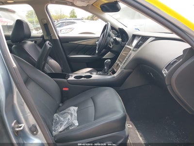 INFINITI Q50