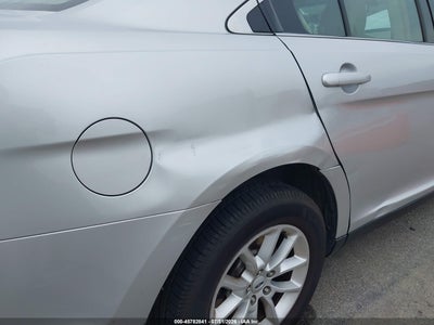 FORD TAURUS