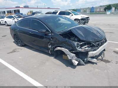 2016 CHRYSLER 200