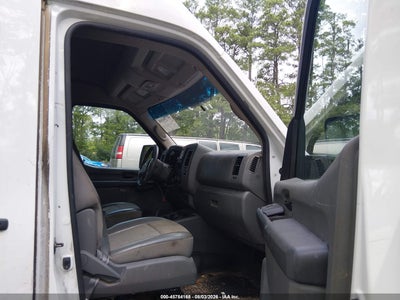NISSAN NV CARGO NV2500 HD
