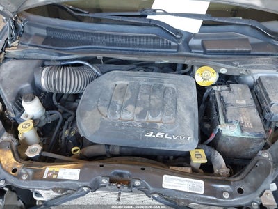 CHRYSLER TOWN & COUNTRY