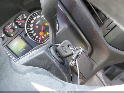 CHEVROLET SILVERADO 2500HD BUILT AFTER AUG 14