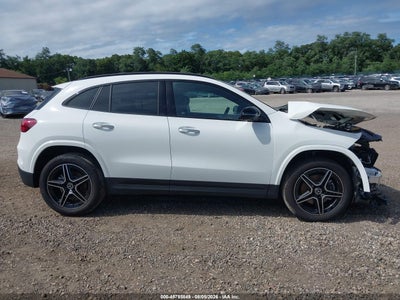MERCEDES-BENZ GLA 250