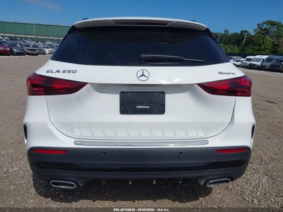 MERCEDES-BENZ GLA 250