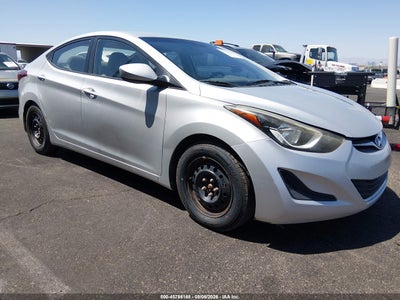 2016 HYUNDAI ELANTRA SE