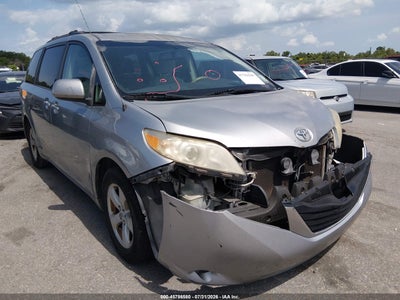 2012 Toyota Sienna