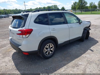 SUBARU FORESTER