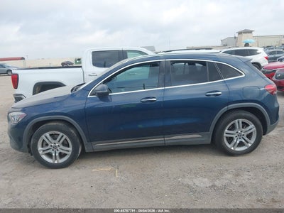 MERCEDES-BENZ GLA 250