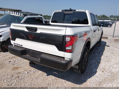 NISSAN TITAN