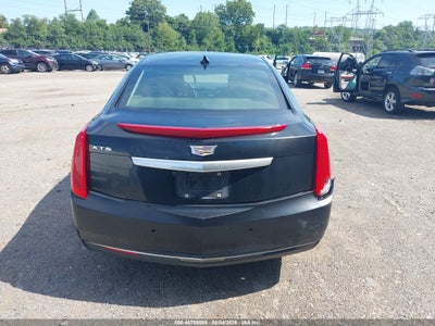 CADILLAC XTS