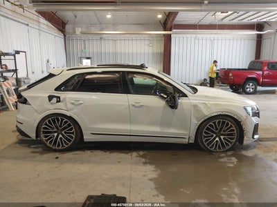 AUDI SQ8