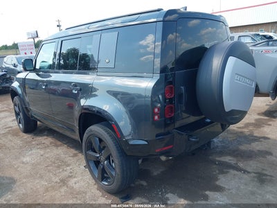 LAND ROVER DEFENDER