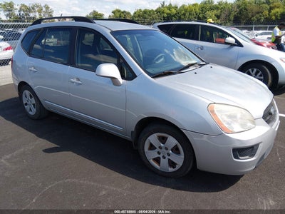 2009 Kia Rondo