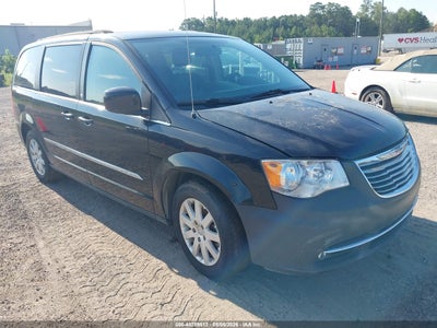 2016 Chrysler Town & Country