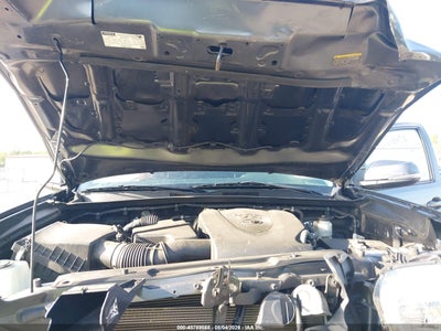 TOYOTA TACOMA
