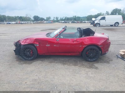 MAZDA MX-5 MIATA