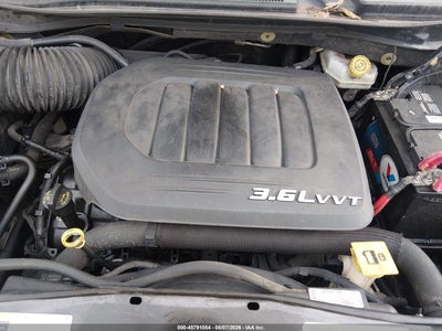 CHRYSLER TOWN & COUNTRY