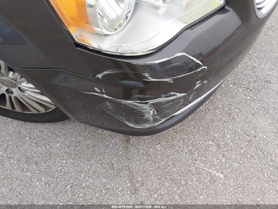 CHRYSLER TOWN & COUNTRY