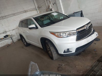 2015 Toyota Highlander LE Plus V6