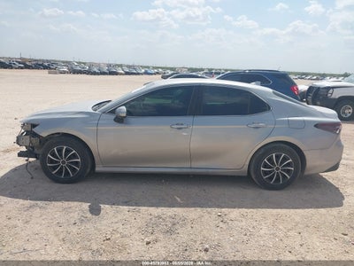 TOYOTA CAMRY HYBRID