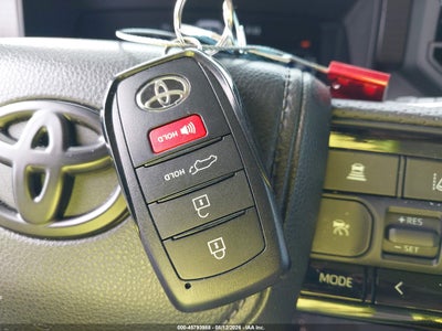 TOYOTA SEQUOIA