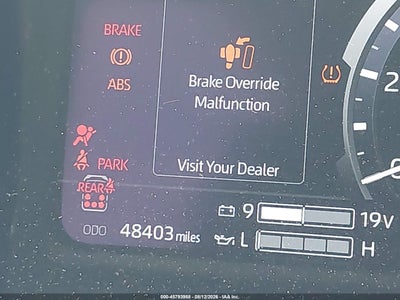 TOYOTA SEQUOIA