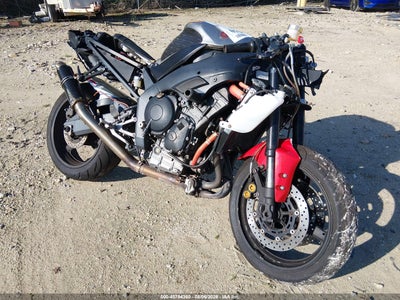 2003 Yamaha Yzfr1