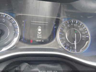 CHRYSLER 200