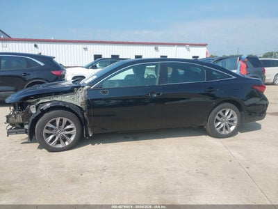 TOYOTA AVALON