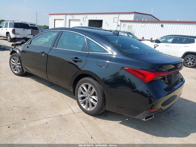 TOYOTA AVALON