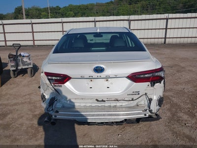 TOYOTA CAMRY