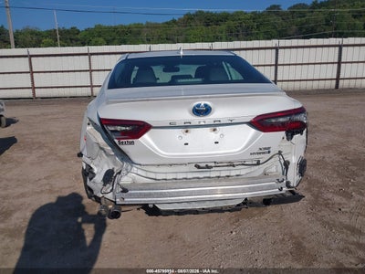 TOYOTA CAMRY