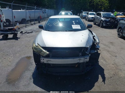 NISSAN MAXIMA
