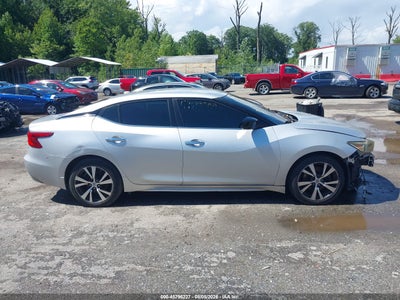 NISSAN MAXIMA