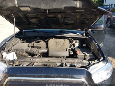 TOYOTA TACOMA