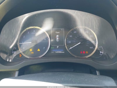 LEXUS IS 200T