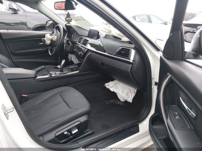 BMW 320I