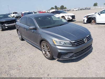 2019 Volkswagen Passat 2.0T SE R-Line