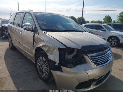 2014 Chrysler Town & Country