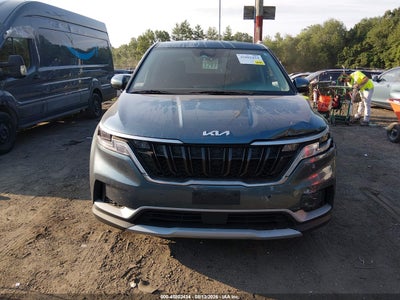 KIA CARNIVAL MPV