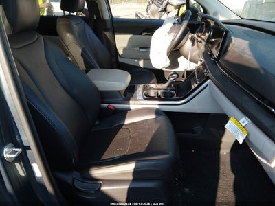 KIA CARNIVAL MPV