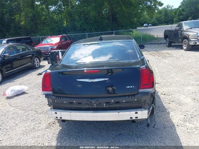 CHRYSLER 300