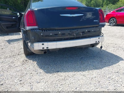 CHRYSLER 300