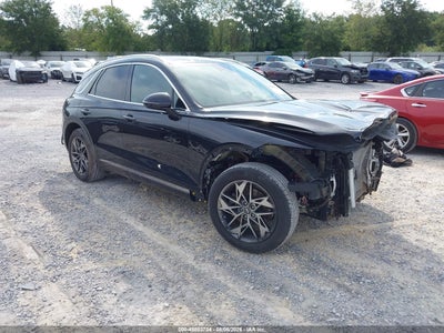 2022 Genesis Gv70