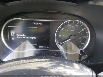 NISSAN VERSA